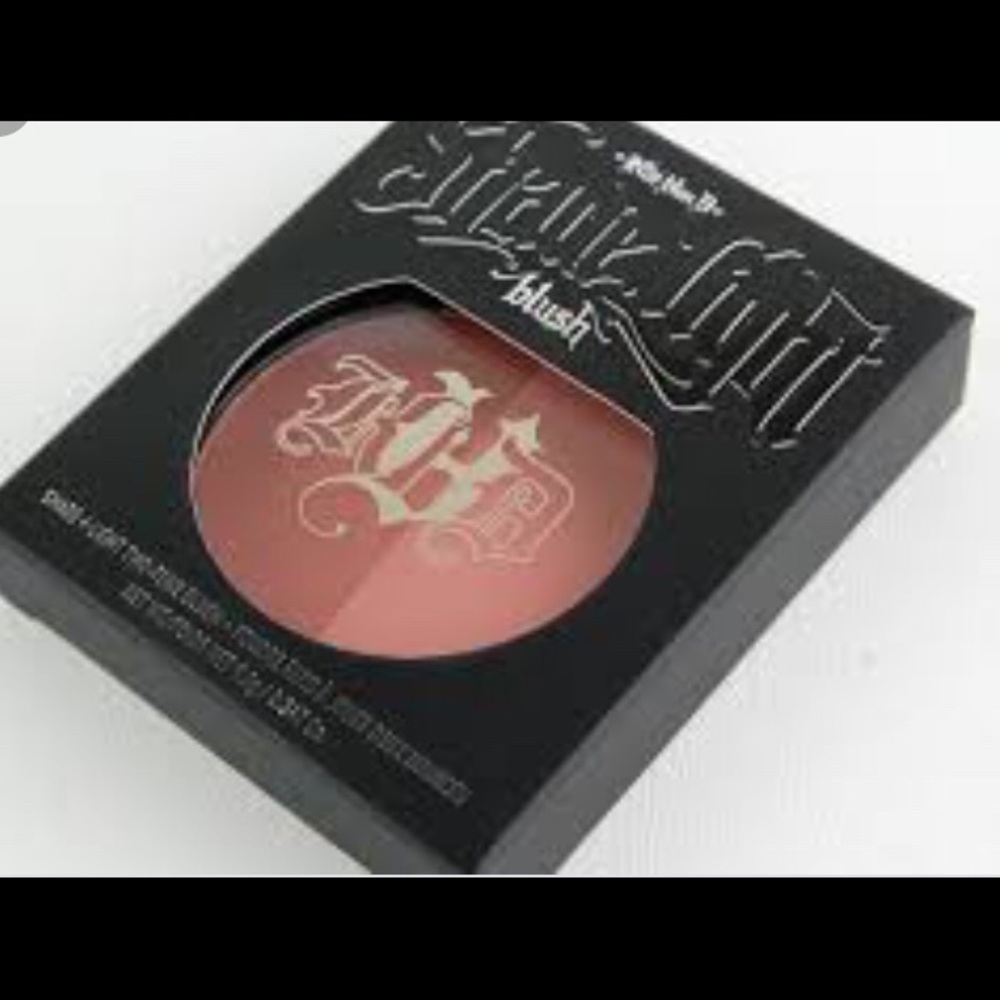 New! Kat Von D shade and light blush duo